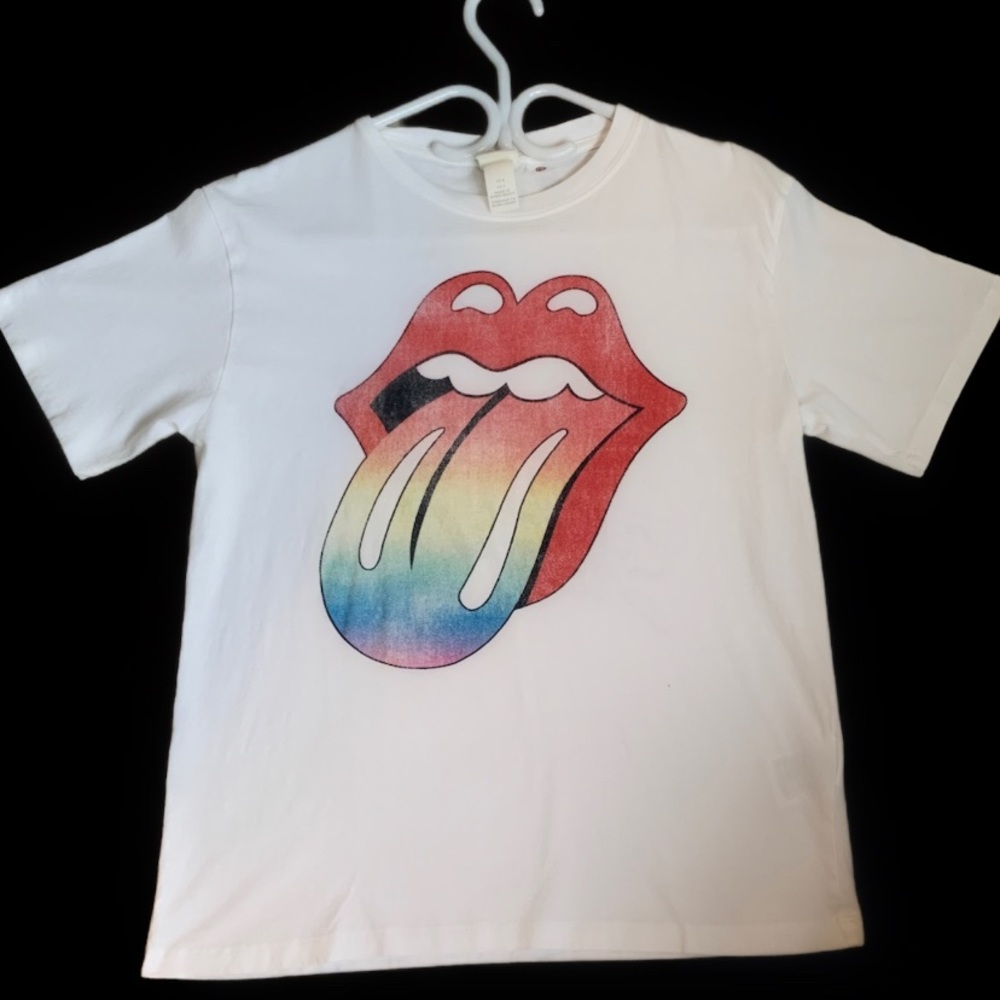 White Rolling Stones shirt